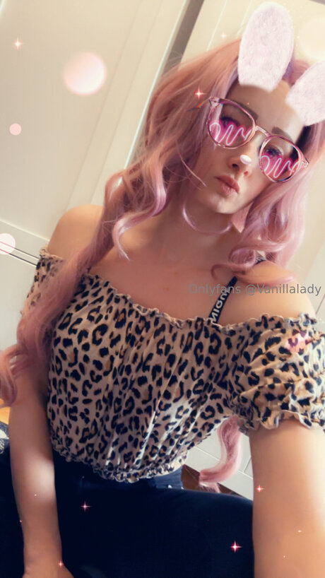 Foto di nudo di fuga di OnlyFans di Vanillalady