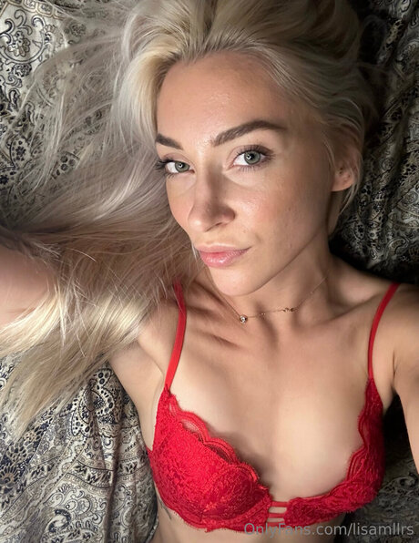 Foto di nudo di fuga di OnlyFans di Lisamllrs
