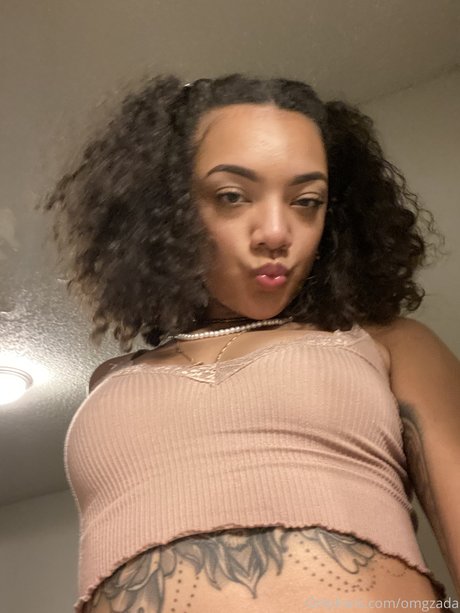 Foto di nudo di fuga di OnlyFans di Zada Marquez