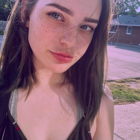 Foto di nudo di fuga di OnlyFans di Victoria Rutter