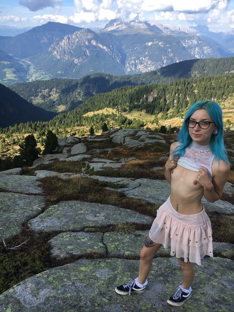 Foto di nudo di fuga di OnlyFans di Lily Moonflower
