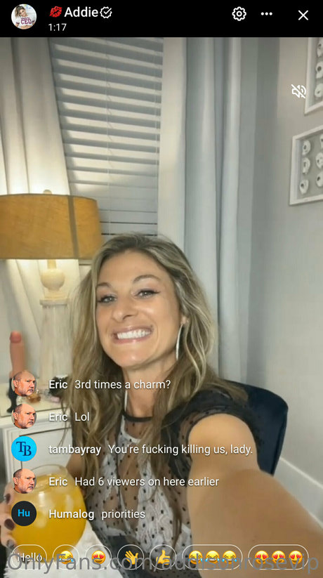 Foto di nudo di fuga di OnlyFans di Addie