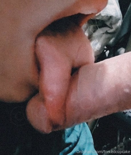 Foto di nudo di fuga di OnlyFans di Forked Cupcake