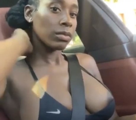 Foto di nudo di fuga di OnlyFans di Bria Myles