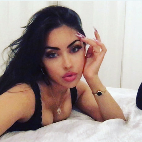 Alinaswanxo