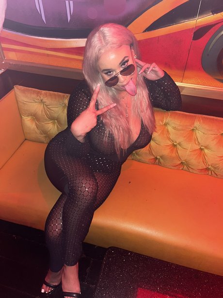Foto di nudo di fuga di OnlyFans di Vixxenxoxo