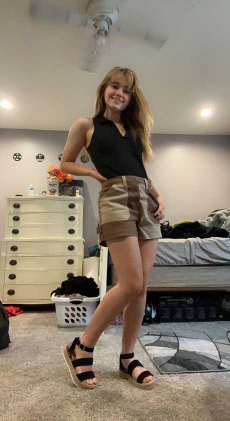 Foto di nudo di fuga di OnlyFans di Eloisenoice