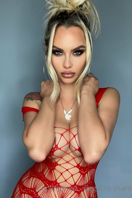 Foto di nudo di fuga di OnlyFans di Jessica Jane