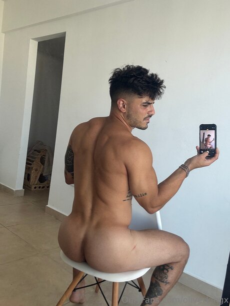Foto di nudo di fuga di OnlyFans di Oliverkingx