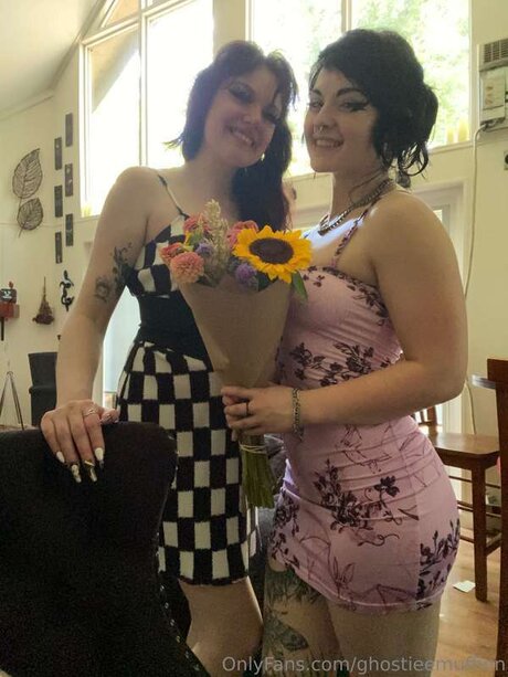 Foto di nudo di fuga di OnlyFans di Ghostieemuffinn