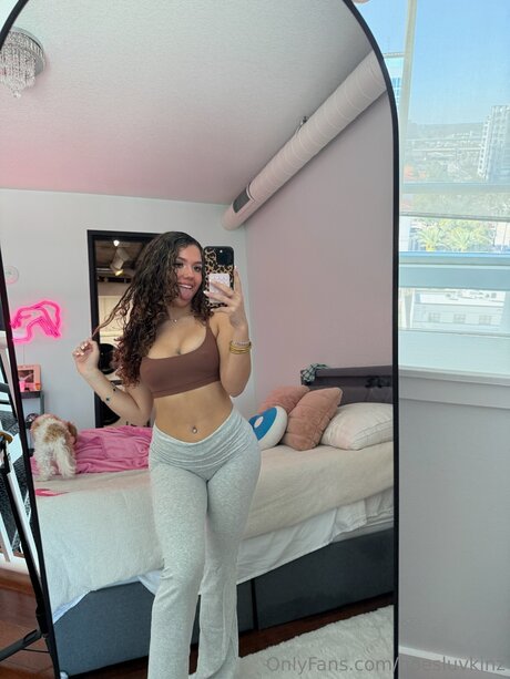 Foto di nudo di fuga di OnlyFans di Hoesluvkinz