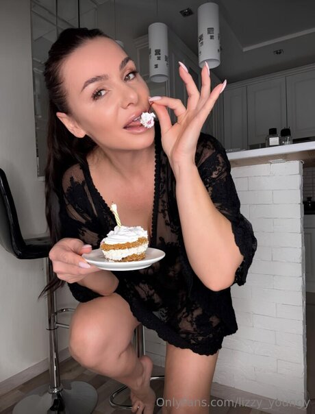 Foto di nudo di fuga di OnlyFans di Lizzy Youngy
