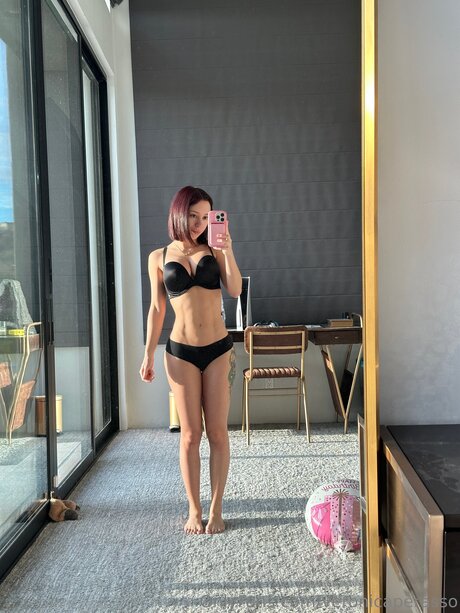 Foto di nudo di fuga di OnlyFans di Veronicaperasso