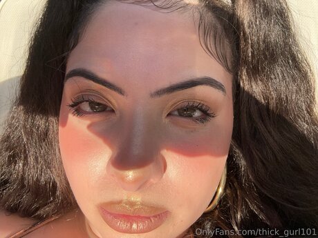 Foto di nudo di fuga di OnlyFans di Thick Gurl101