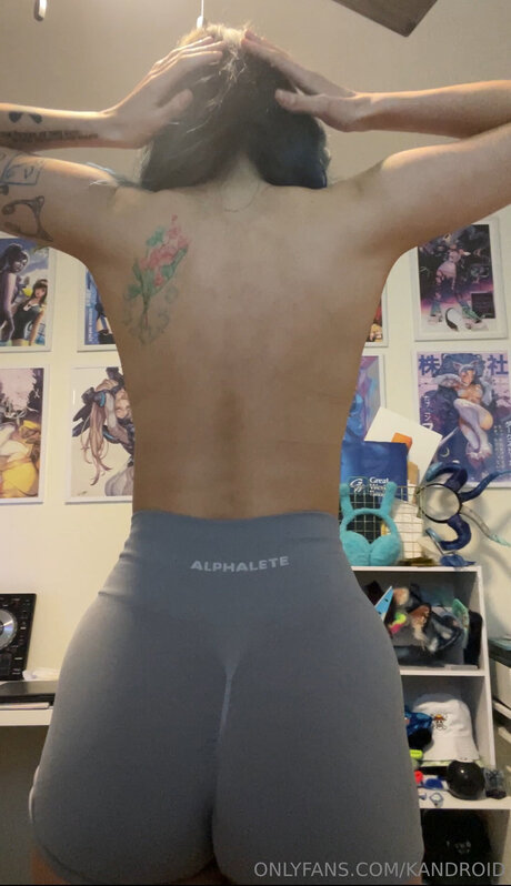 Foto di nudo di fuga di OnlyFans di Kandroid