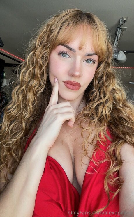 Foto di nudo di fuga di OnlyFans di Alexapilling