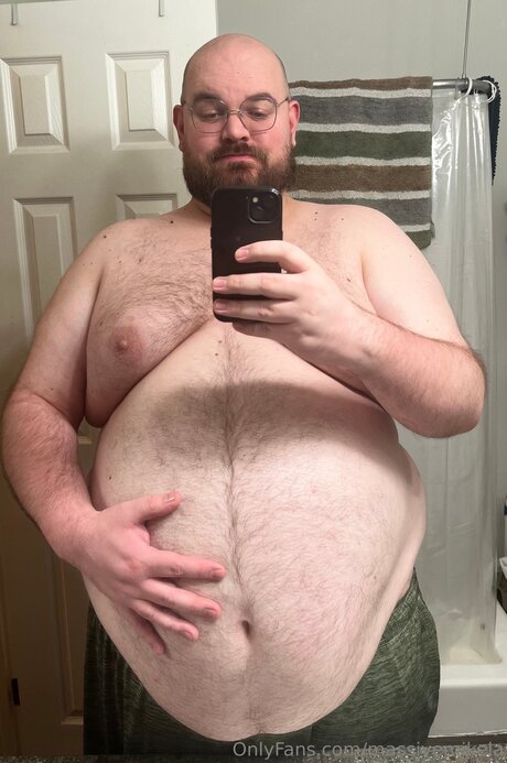 Foto di nudo di fuga di OnlyFans di Massivemikela