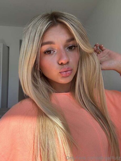 Foto di nudo di fuga di OnlyFans di Abigaillutz