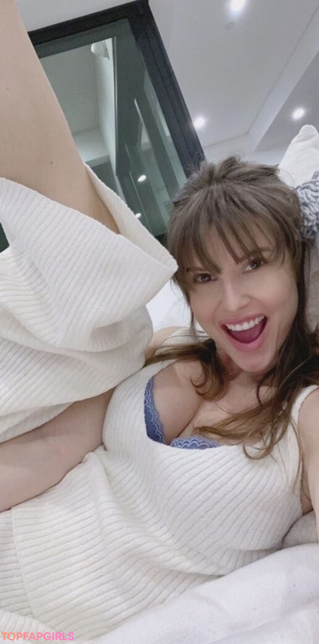 Foto di nudo di fuga di OnlyFans di Amanda Cerny #1074