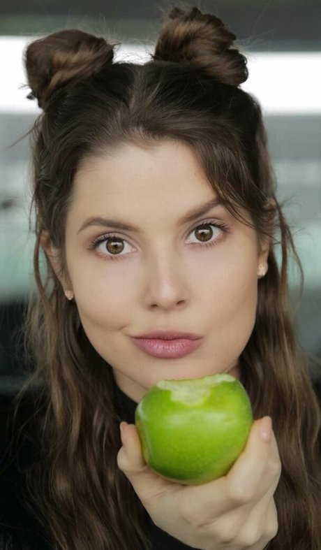 Amanda Cerny
