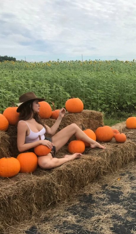 Amanda Cerny