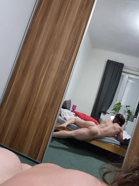 Foto di nudo di fuga di OnlyFans di Vladislava Galagan