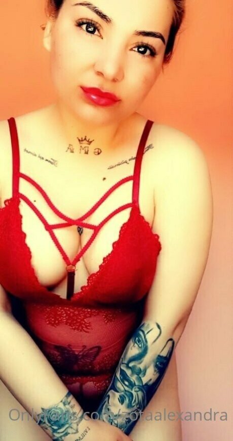 Foto di nudo di fuga di OnlyFans di Zotaalexandra