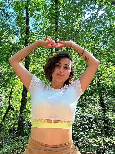 Foto di nudo di fuga di OnlyFans di Adiel