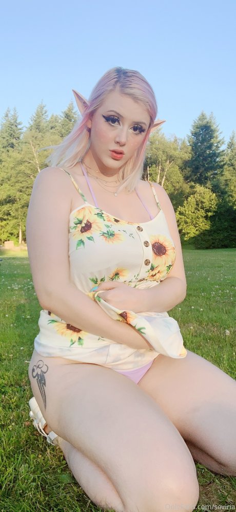 Seviria Cosplay