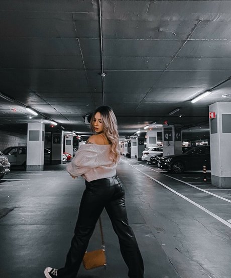 Foto di nudo di fuga di OnlyFans di Zynahara