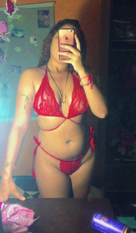 Foto di nudo di fuga di OnlyFans di Annedixx