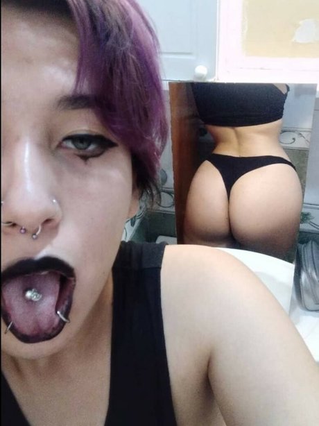Foto di nudo di fuga di OnlyFans di Zurdache