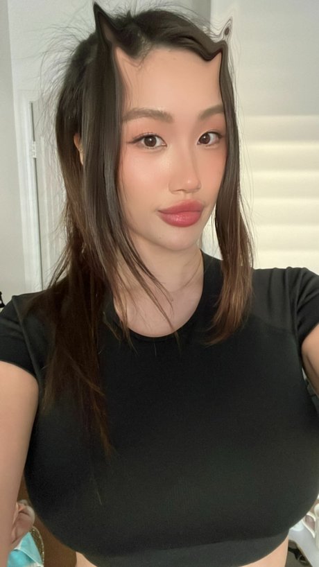 Foto di nudo di fuga di OnlyFans di Nic0lekitty