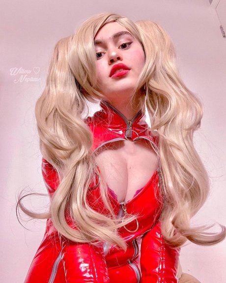Foto di nudo di fuga di OnlyFans di Willow Neptune