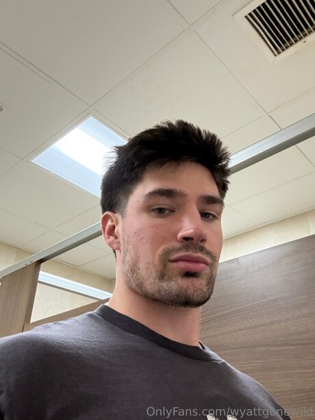 Foto di nudo di fuga di OnlyFans di Wyattgonewild
