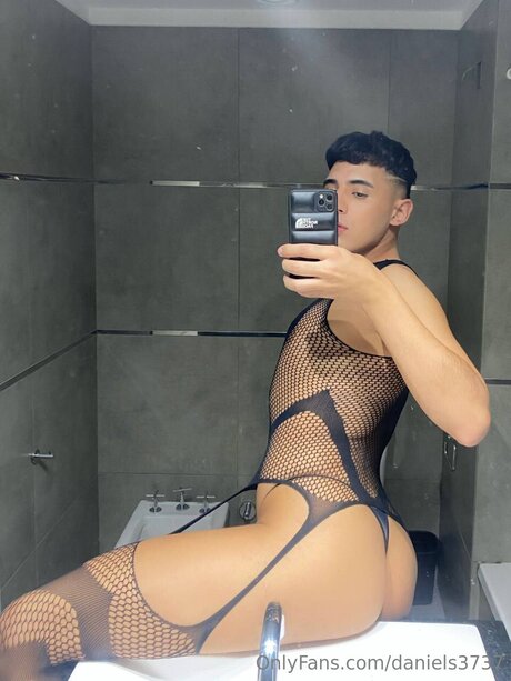 Foto di nudo di fuga di OnlyFans di Daniels3737