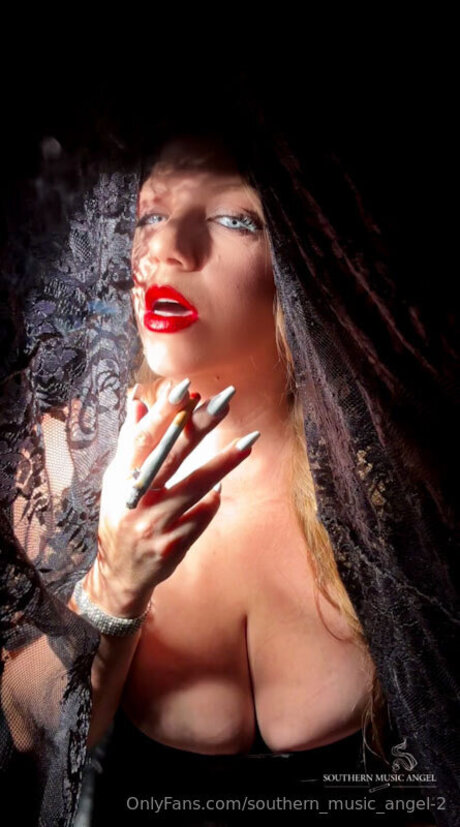 Foto di nudo di fuga di OnlyFans di Southern Music Angel 2
