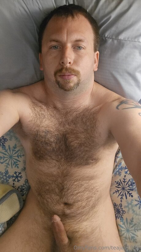 Foto di nudo di fuga di OnlyFans di Teajay1988