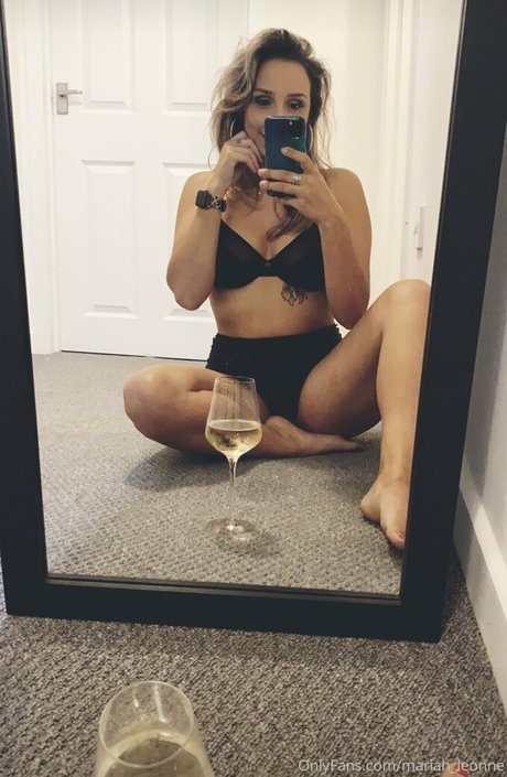Mariah Leonne