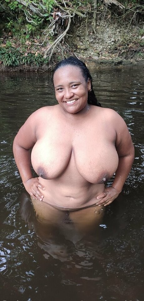 Foto di nudo di fuga di OnlyFans di Marysol83