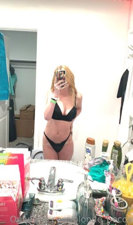 Foto di nudo di fuga di OnlyFans di Rebecca Espinoza Rothrock