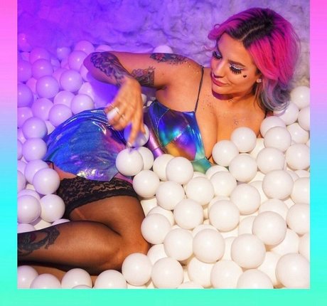 Zombiunicorn