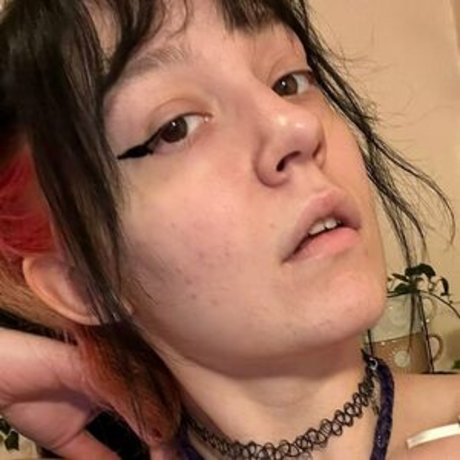 Foto di nudo di fuga di OnlyFans di Zoeybenzz