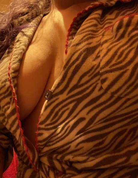Foto di nudo di fuga di OnlyFans di Zombieciz