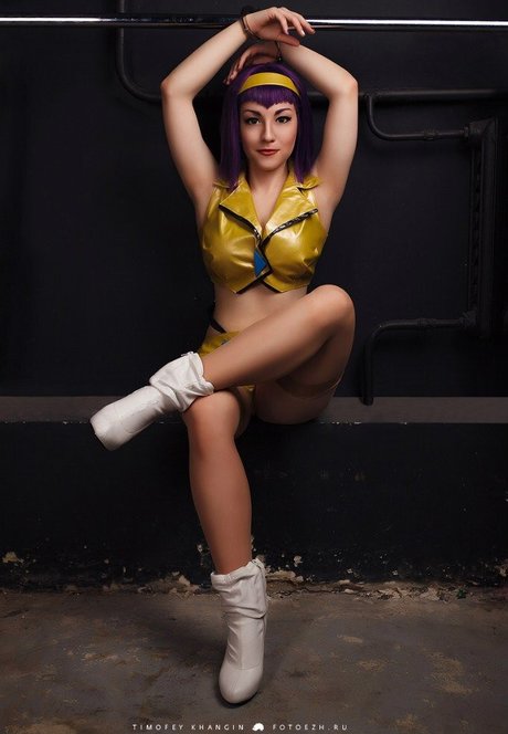 Zoe Volf Cosplay