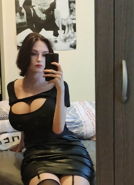 Foto di nudo di fuga di OnlyFans di Zoepcbh