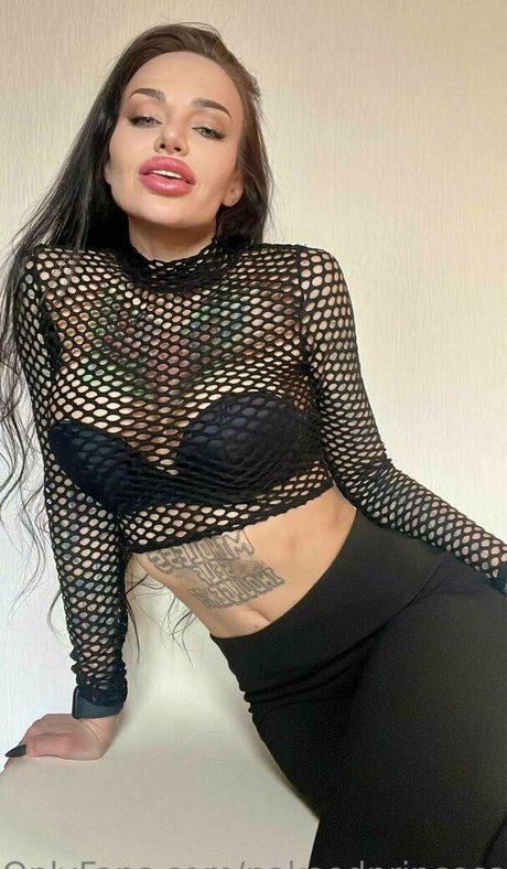 Foto di nudo di fuga di OnlyFans di Nakeedprincesss