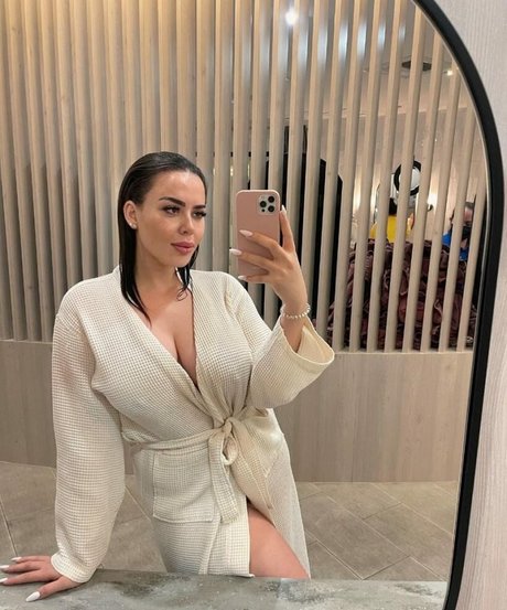 Foto di nudo di fuga di OnlyFans di Ghizlanexoxo