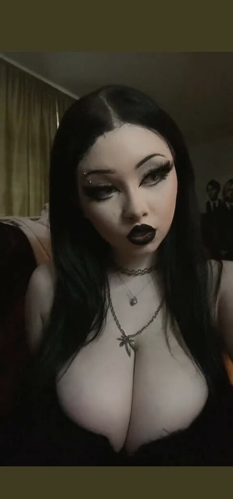 Foto di nudo di fuga di OnlyFans di Waifuangelxo