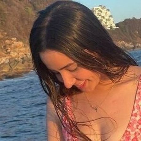 Foto di nudo di fuga di OnlyFans di Estefanyagarcia